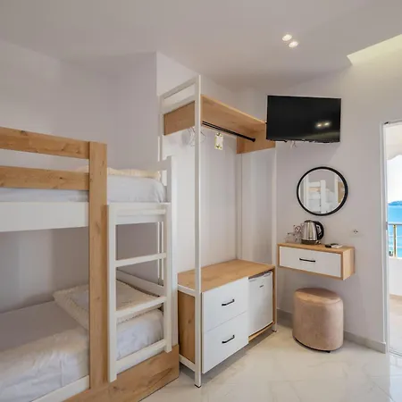 Sea Dreams Apartment *